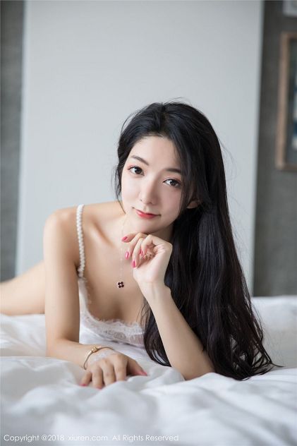 撩起衣服让奶头露出给男人看(撩起衣服让奶头露出给男人看的视频)